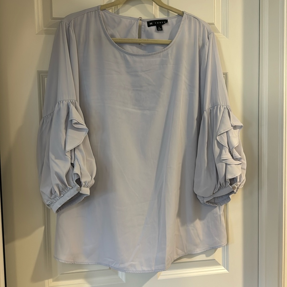 Light gray blouse, L